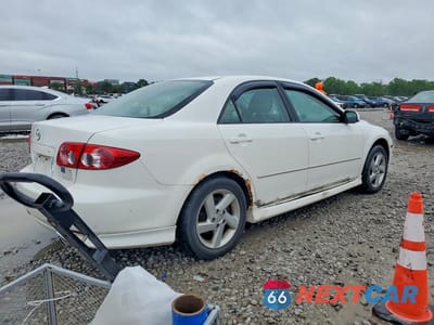 Trzecie zdjęcie samochodu z tyłu: 2003 MAZDA 6 I VIN:1YVFP80C035M29994 - miniatura