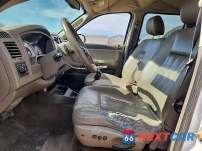 Zdjęcie 7 z 12 samochodu: 2005 DODGE DAKOTA QUAD LARAMIE VIN:1D7HE58N75S138556 - miniatura