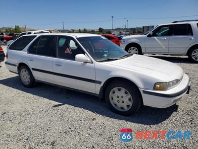 Czwarte zdjęcie samochodu z boku: 1991 HONDA ACCORD LX VIN:1HGCB9858MA019487 - miniatura