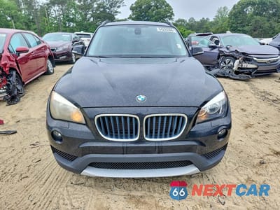 Piąte zdjęcie samochodu w środku: 2014 BMW X1 XDRIVE28I VIN:WBAVL1C54EVY17506 - miniatura