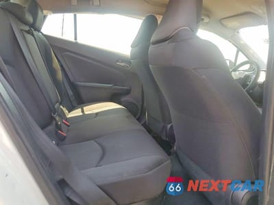 Zdjęcie 11 z 13 samochodu: 2020 TOYOTA PRIUS L ECO VIN:JTDKARFUXL3110089 - miniatura