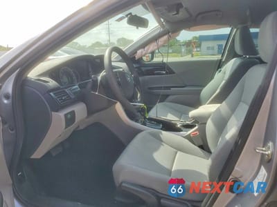 Zdjęcie 7 z 12 samochodu: 2016 HONDA ACCORD LX VIN:1HGCR2F33GA188194 - miniatura