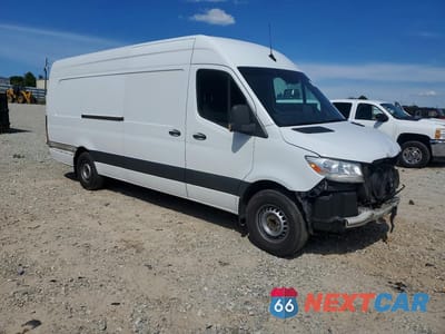 Czwarte zdjęcie samochodu z boku: 2020 MERCEDES BENZ SPRINTER 2500 DELIVERY VAN VIN:W1W4DDHYXLT043632 - miniatura