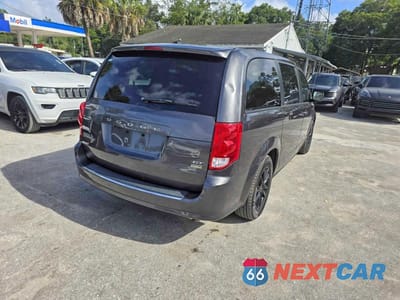 Czwarte zdjęcie samochodu z boku: 2019 DODGE GRAND CARAVAN GT VIN:2C4RDGEGXKR760102 - miniatura