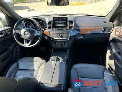 Zdjęcie 7 z 10 samochodu: 2017 MERCEDES-BENZ GLS 450 4MATIC VIN:4JGDF6EE3HA805841 - miniatura