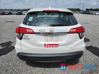 Zdjęcie 6 z 12 samochodu: 2022 HONDA HR-V LX VIN:3CZRU5H35NM714809 - miniatura
