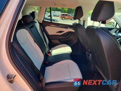 Zdjęcie 10 z 12 samochodu: 2025 VOLKSWAGEN TIGUAN SE VIN:3VVER7RM8SM016667 - miniatura