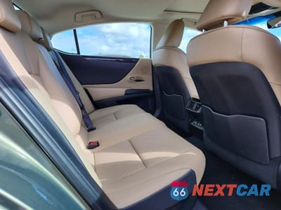 Zdjęcie 10 z 12 samochodu: 2020 LEXUS ES 300H VIN:58AD21B1XLU010012 - miniatura