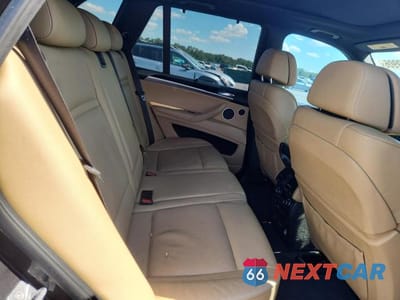 Zdjęcie 10 z 12 samochodu: 2011 BMW X5 M VIN:5YMGY0C56BLK26311 - miniatura