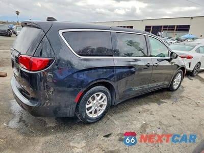 Trzecie zdjęcie samochodu z tyłu: 2023 CHRYSLER VOYAGER LX VIN:2C4RC1CGXPR524771 - miniatura