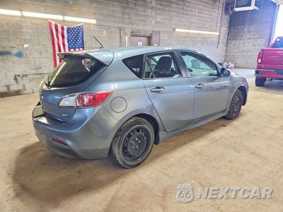 Trzecie zdjęcie samochodu z tyłu: 2012 MAZDA 3 I VIN:JM1BL1L77C1648965 - miniatura