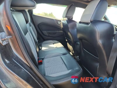Zdjęcie 10 z 12 samochodu: 2017 FORD FIESTA ST VIN:3FADP4GX5HM170652 - miniatura