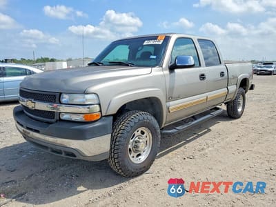 2001 CHEVROLET SILVERADO C2500 HEAVY DUTY 1GCHC23G41F125774 - główne zdjęcie licytacji z USA - miniatura