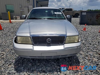 Piąte zdjęcie samochodu w środku: 2003 MERCURY GRAND MARQUIS LS VIN:2MEFM75W93X675953 - miniatura