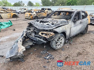 2014 BMW X1 XDRIVE28I WBAVL1C57EVY11540 - główne zdjęcie licytacji z USA - miniatura