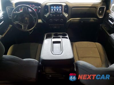 Zdjęcie 8 z 12 samochodu: 2021 CHEVROLET SILVERADO K2500 HEAVY DUTY LT VIN:1GC1YNEY3MF290424 - miniatura