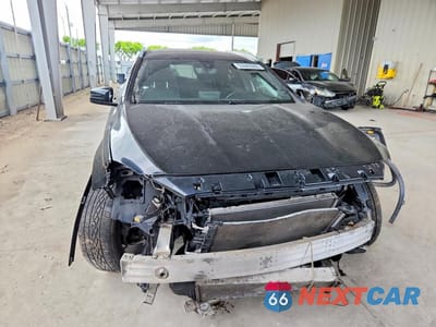 Piąte zdjęcie samochodu w środku: 2018 MERCEDES-BENZ GLA 250 VIN:WDCTG4EB2JJ478517 - miniatura