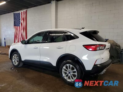 Drugie zdjęcie samochodu z przodu: 2022 FORD ESCAPE SE VIN:1FMCU9G64NUB54352 - miniatura