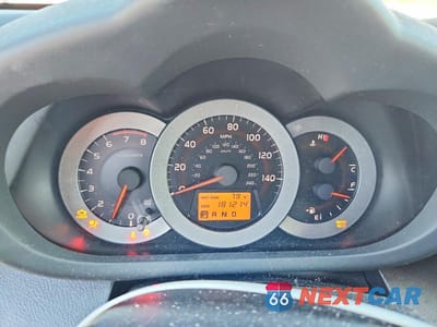 Zdjęcie 9 z 13 samochodu: 2007 TOYOTA RAV4 SPORT VIN:JTMZK32V075012660 - miniatura