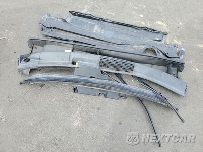 Zdjęcie 25 z 28 samochodu: 2016 TOYOTA PRIUS TWO VIN:JTDKBRFU7G3520531 - miniatura