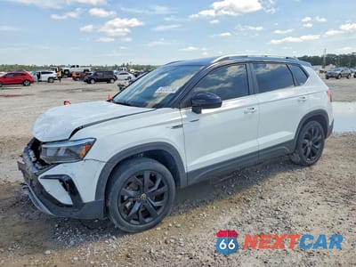 2024 VOLKSWAGEN TAOS SE 3VVEX7B25RM004291 - główne zdjęcie licytacji z USA - miniatura