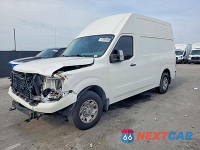 2020 NISSAN NV 3500 HD SV 1N6AF0LY6LN808197 - główne zdjęcie licytacji z USA - miniatura