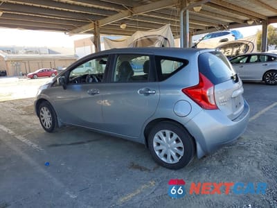 Drugie zdjęcie samochodu z przodu: 2015 NISSAN VERSA NOTE SV VIN:3N1CE2CP3FL412799 - miniatura