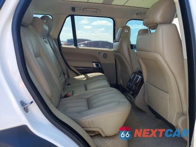 Zdjęcie 10 z 12 samochodu: 2015 LAND ROVER RANGE ROVER SUPERCHARGED VIN:SALGS2TF6FA232764 - miniatura