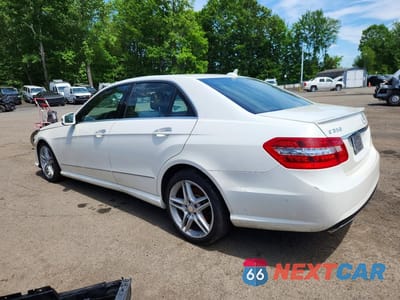 Drugie zdjęcie samochodu z przodu: 2013 MERCEDES-BENZ E 350 4MATIC VIN:WDDHF8JB6DA715368 - miniatura