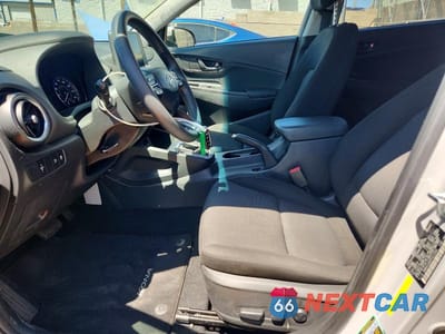 Zdjęcie 7 z 13 samochodu: 2023 HYUNDAI KONA SEL VIN:KM8K6CAB9PU013093 - miniatura