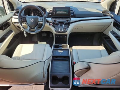 Zdjęcie 8 z 14 samochodu: 2026 HONDA ODYSSEY TOURING VIN:5FNRL6H85TB001100 - miniatura