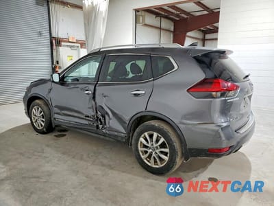 Drugie zdjęcie samochodu z przodu: 2018 NISSAN ROGUE SV VIN:KNMAT2MVXJP597132 - miniatura