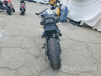Czwarte zdjęcie samochodu z boku: 2022 KAWASAKI ZR900 VIN:JKAZR2F1XNA036640 - miniatura