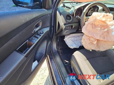 Zdjęcie 8 z 12 samochodu: 2014 CHEVROLET CRUZE LT VIN:1G1PK5SB3E7373481 - miniatura