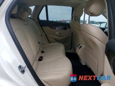 Zdjęcie 11 z 13 samochodu: 2022 MERCEDES-BENZ GLC 300 4MATIC VIN:W1N0G8EB0NV393215 - miniatura