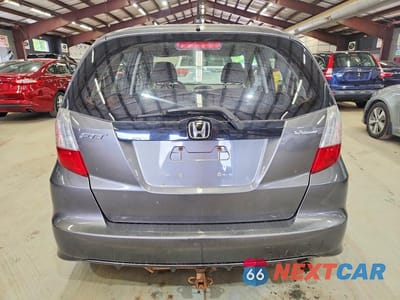 Zdjęcie 6 z 12 samochodu: 2013 HONDA FIT VIN:JHMGE8G36DC042335 - miniatura