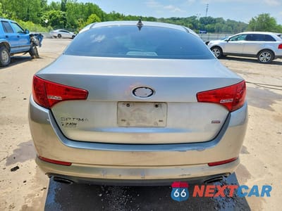 Zdjęcie 6 z 12 samochodu: 2013 KIA OPTIMA LX VIN:5XXGM4A74DG222938 - miniatura
