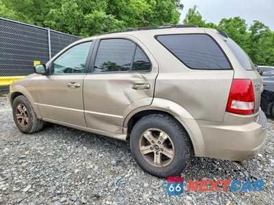 Drugie zdjęcie samochodu z przodu: 2004 KIA SORENTO LX VIN:KNDJC733045261132 - miniatura