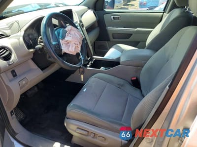 Zdjęcie 7 z 14 samochodu: 2011 HONDA PILOT EX VIN:5FNYF3H4XBB030993 - miniatura