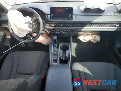 Zdjęcie 8 z 12 samochodu: 2024 HONDA ACCORD EX VIN:1HGCY1F36RA006827 - miniatura
