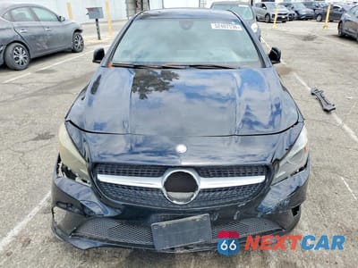 Piąte zdjęcie samochodu w środku: 2016 MERCEDES-BENZ CLA 250 VIN:WDDSJ4EB0GN380631 - miniatura