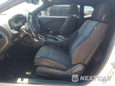 Zdjęcie 7 z 13 samochodu: 2015 DODGE CHALLENGER SXT VIN:2C3CDZAGXFH788778 - miniatura