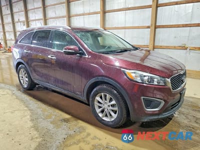 Czwarte zdjęcie samochodu z boku: 2017 KIA SORENTO LX VIN:5XYPGDA32HG264255 - miniatura