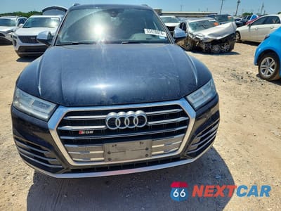 Piąte zdjęcie samochodu w środku: 2018 AUDI SQ5 PREMIUM PLUS VIN:WA1A4AFY1J2025159 - miniatura