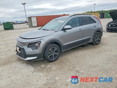2025 KIA NIRO EX KNDCR3LE0S5296414 - główne zdjęcie licytacji z USA - miniatura