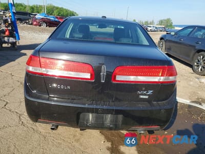 Zdjęcie 6 z 12 samochodu: 2010 LINCOLN MKZ VIN:3LNHL2JC8AR636404 - miniatura