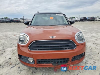 Piąte zdjęcie samochodu w środku: 2017 MINI COOPER COUNTRYMAN VIN:WMZYS7C36H3B62563 - miniatura