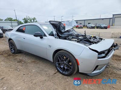 Czwarte zdjęcie samochodu z boku: 2024 DODGE CHARGER DAYTONA R VIN:2C3CDBCK9RR205253 - miniatura