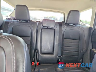 Zdjęcie 10 z 14 samochodu: 2018 FORD ESCAPE SEL VIN:1FMCU9HD9JUC58326 - miniatura