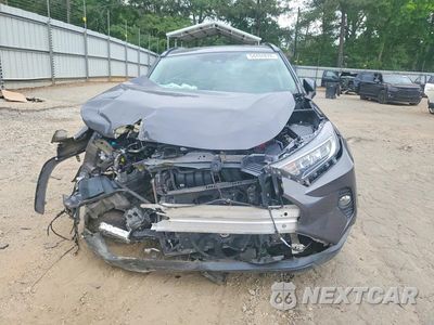 Piąte zdjęcie samochodu w środku: 2021 TOYOTA RAV4 XLE PREMIUM VIN:2T3C1RFV4MW177590 - miniatura